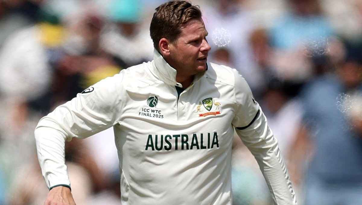 Steven Smith injured during practice, finger dislocation